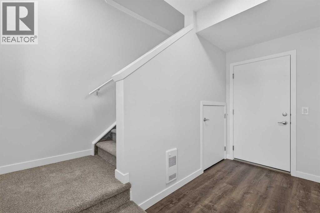 172 Hotchkiss Common SE — photo 29