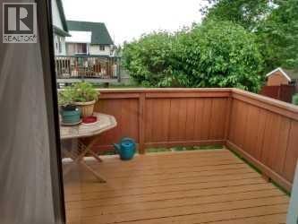 100 Doverglen Crescent SE — photo 16