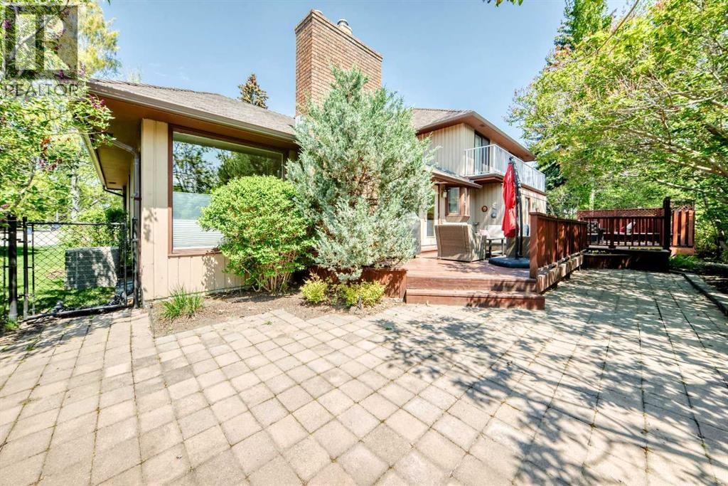 123 Varsity Estates Grove NW — photo 49