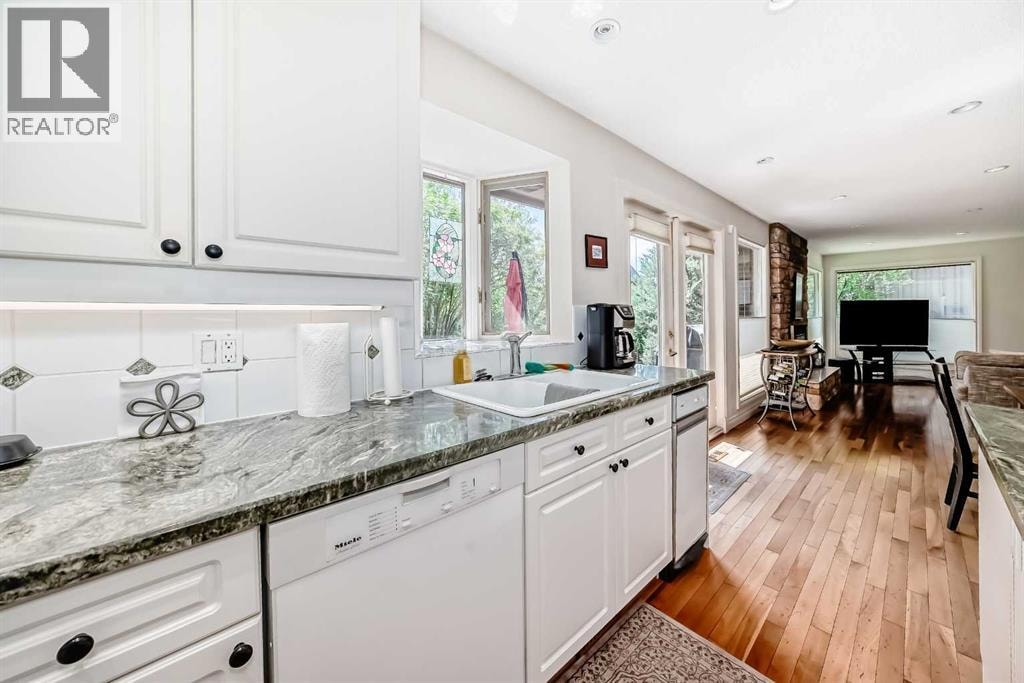 123 Varsity Estates Grove NW — photo 11
