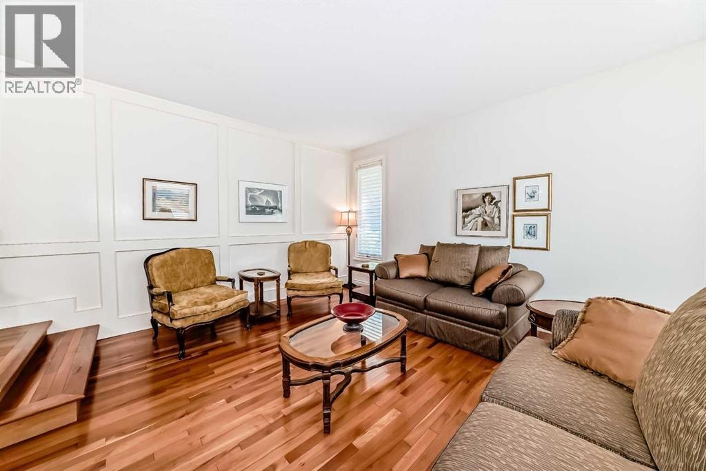 123 Varsity Estates Grove NW — photo 25