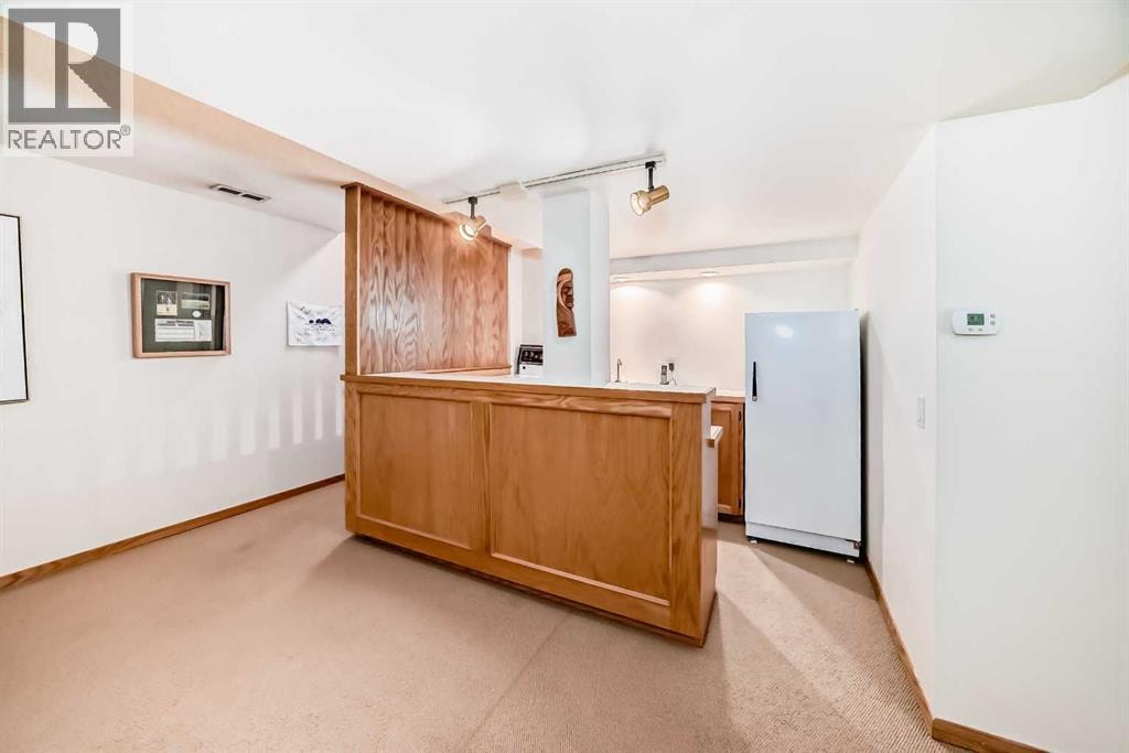 123 Varsity Estates Grove NW — photo 44