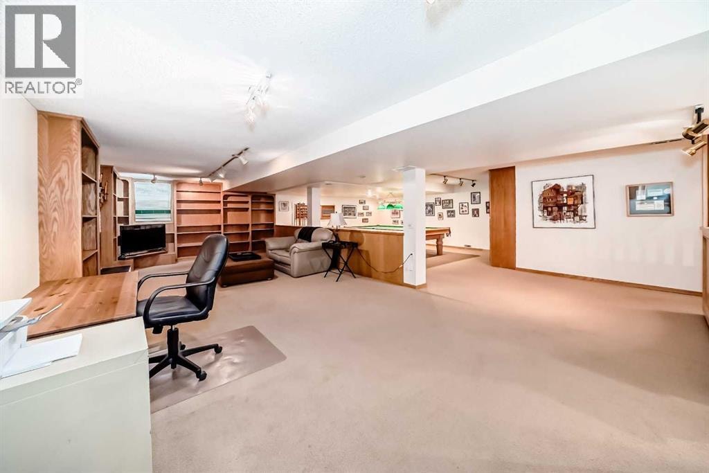 123 Varsity Estates Grove NW — photo 42