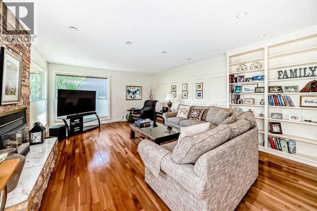 123 Varsity Estates Grove NW — photo 20
