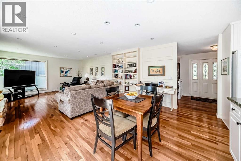 123 Varsity Estates Grove NW — photo 19