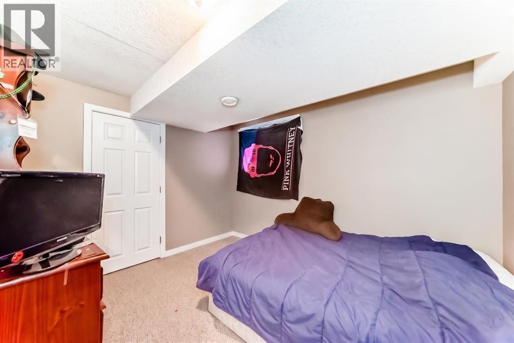 36 Castleglen Way NE — photo 27
