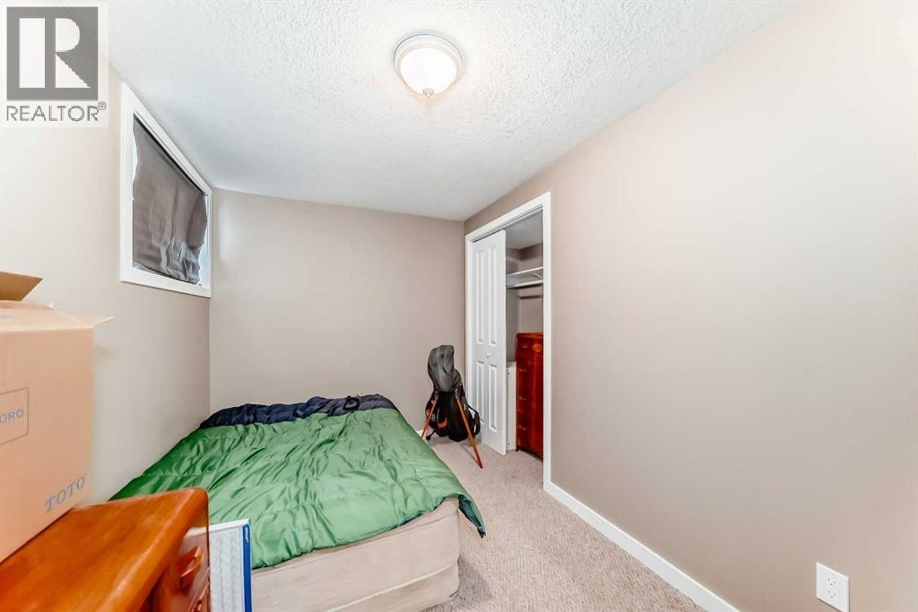 36 Castleglen Way NE — photo 29