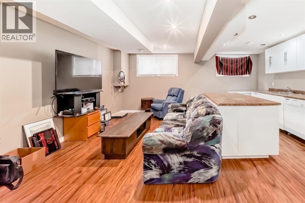 36 Castleglen Way NE — photo 22