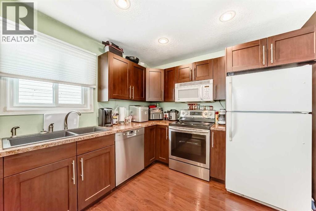 36 Castleglen Way NE — photo 11