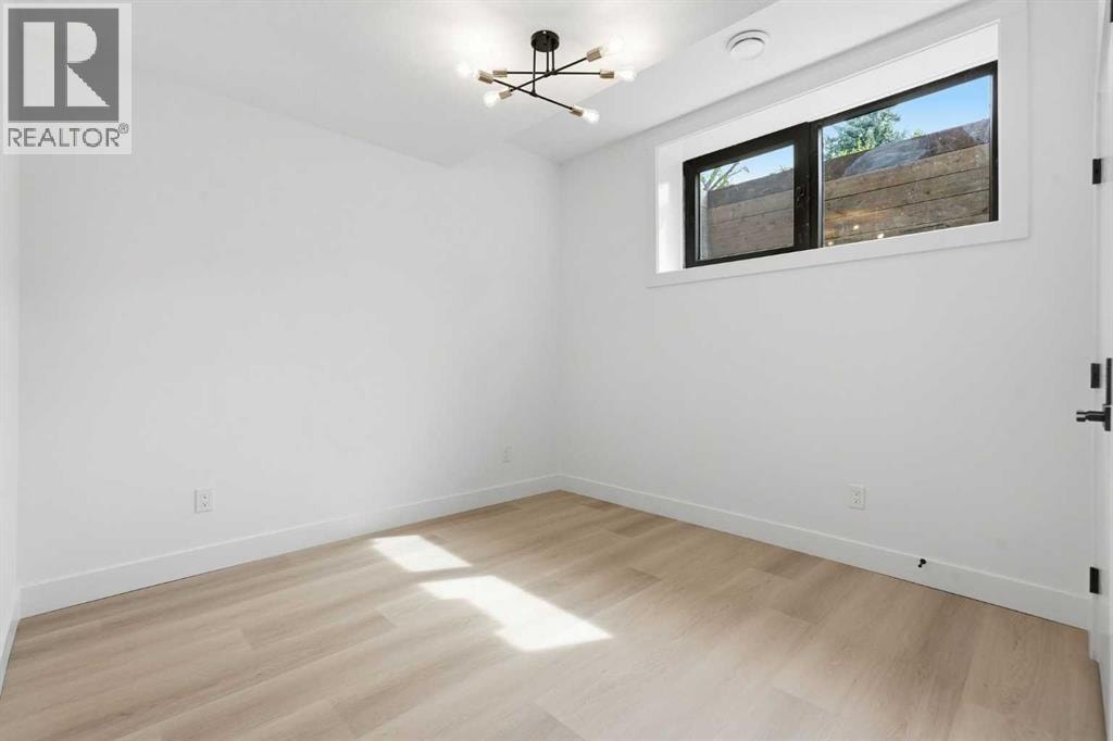 1429 26A Street SW — photo 37