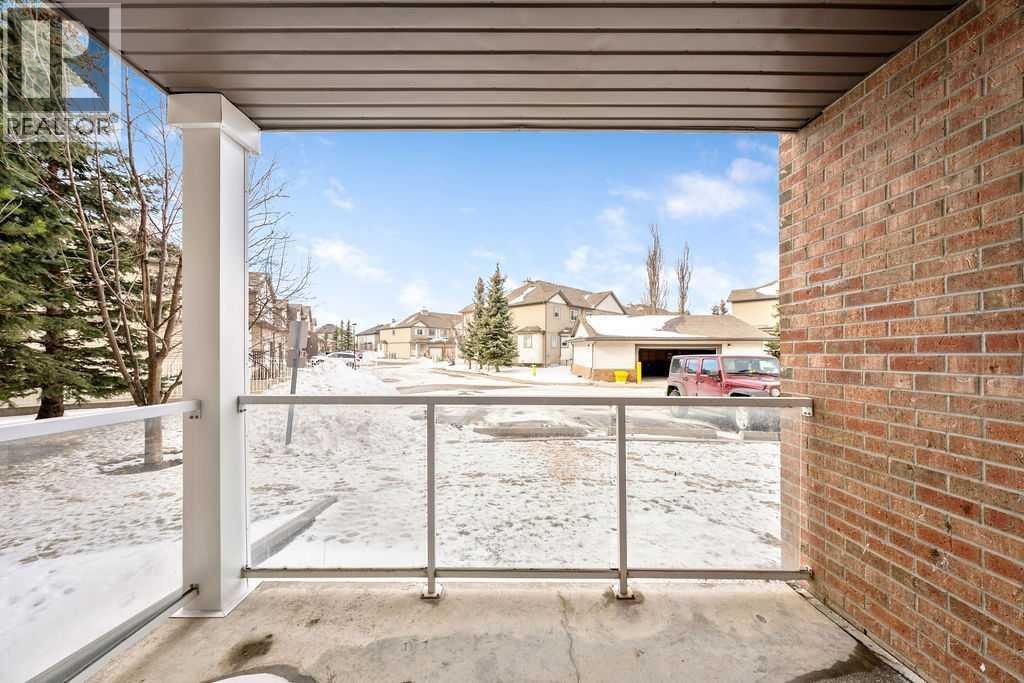 103, 92 Saddletree Court NE — photo 15