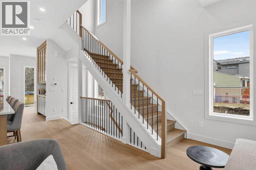 2533 2 Avenue NW — photo 16