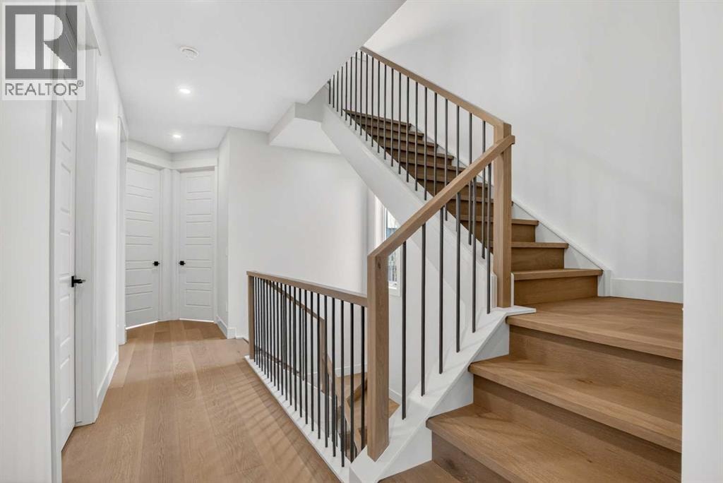 2533 2 Avenue NW — photo 27