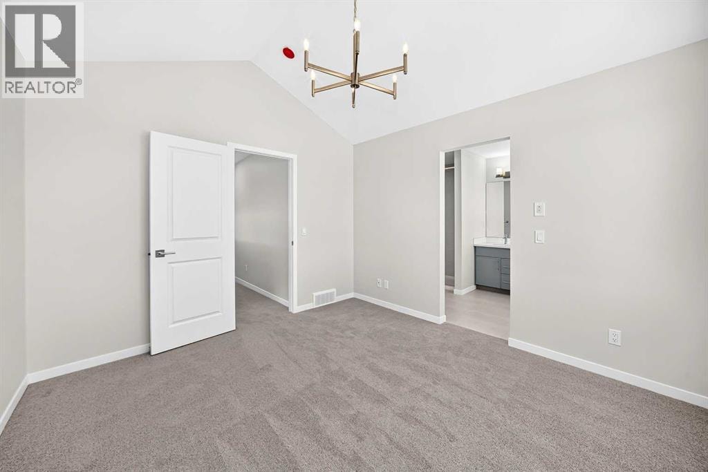 87 Bluerock Terrace SW — photo 33