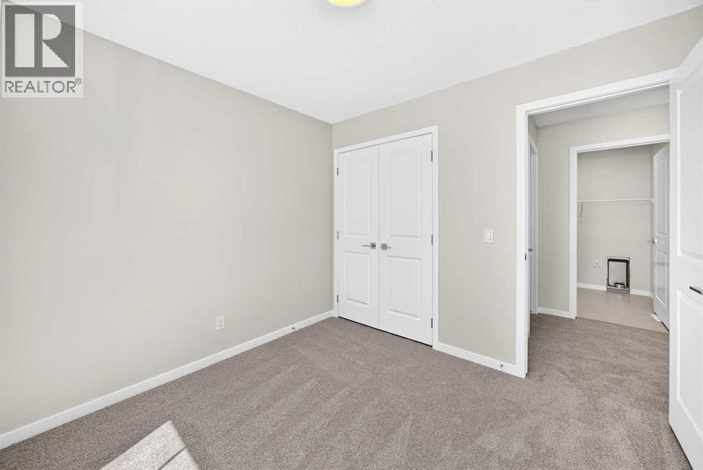 87 Bluerock Terrace SW — photo 37