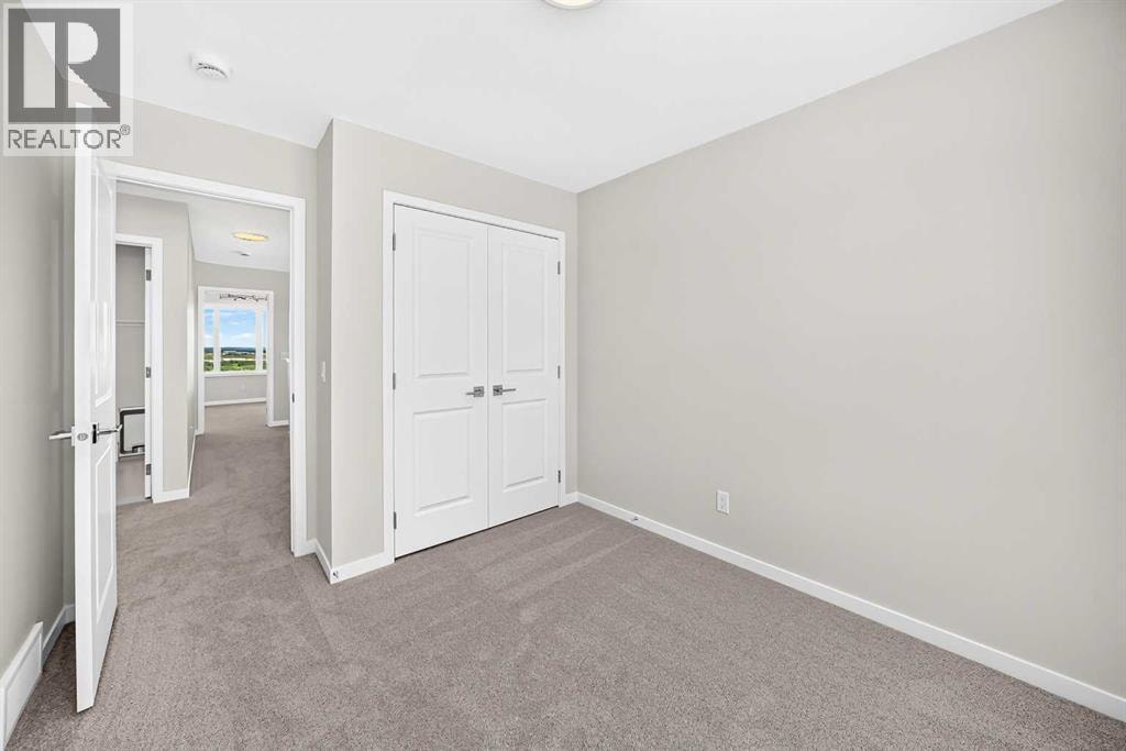 87 Bluerock Terrace SW — photo 39