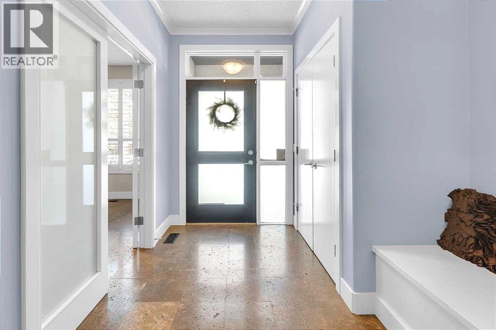 448 13 Street NW — photo 18