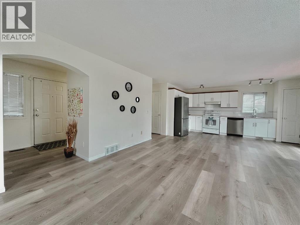 139 Bridlewood Circle SW — photo 5