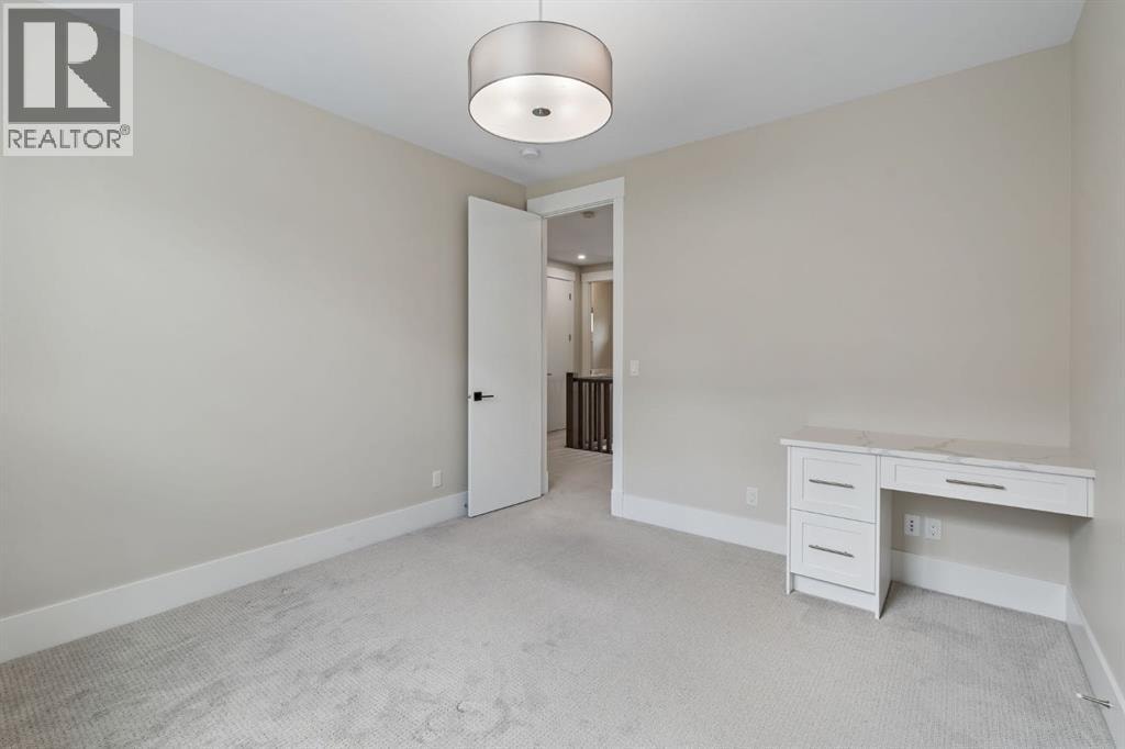 1012 17 Street NW — photo 33