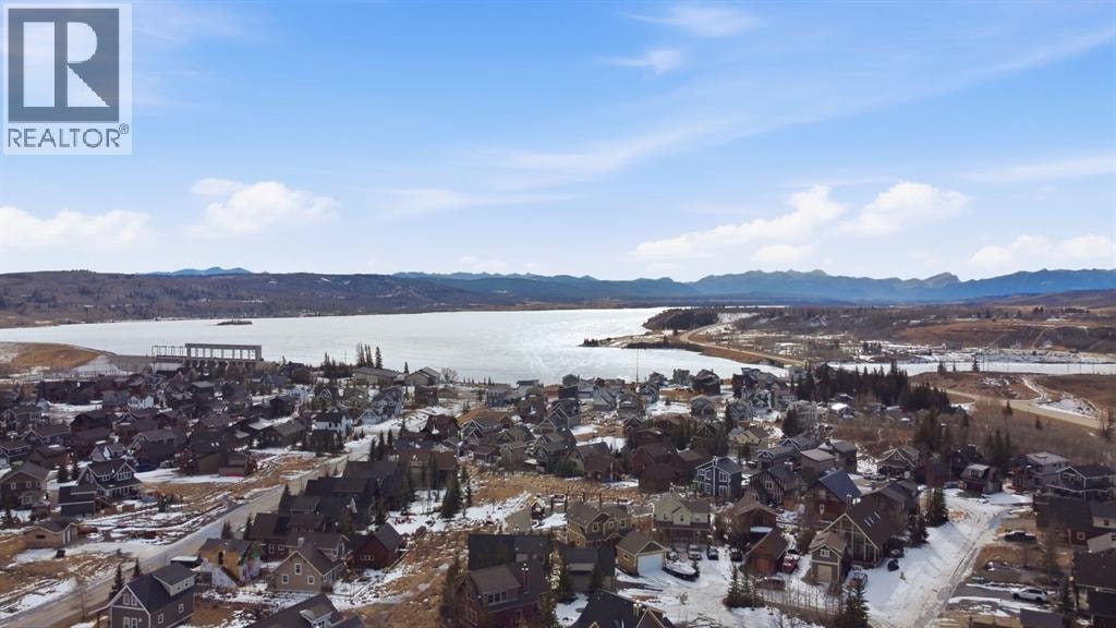 212 Cottageclub Crescent — photo 45
