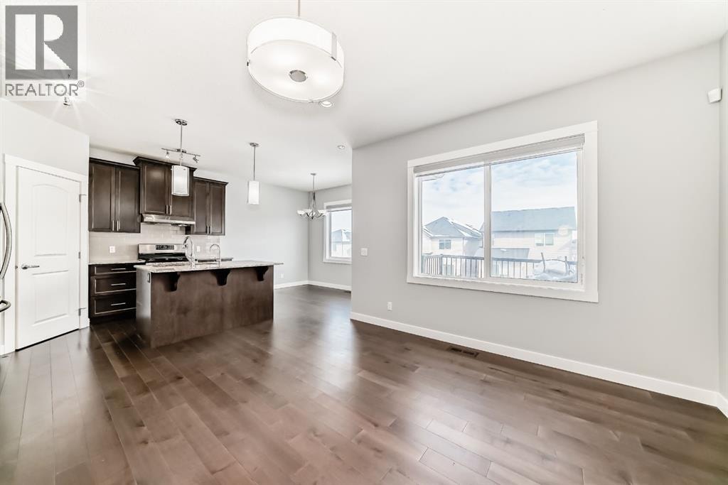 56 Nolanhurst Crescent NW — photo 11