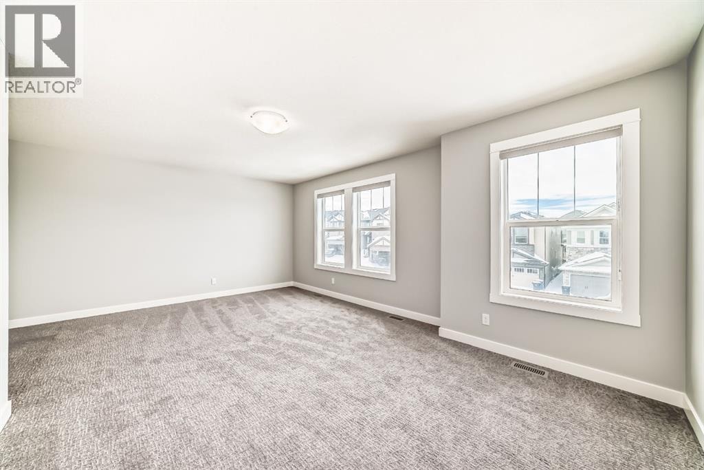 56 Nolanhurst Crescent NW — photo 31