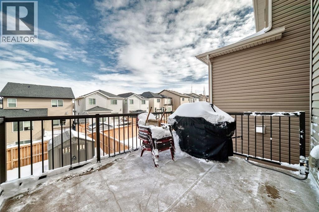 56 Nolanhurst Crescent NW — photo 38