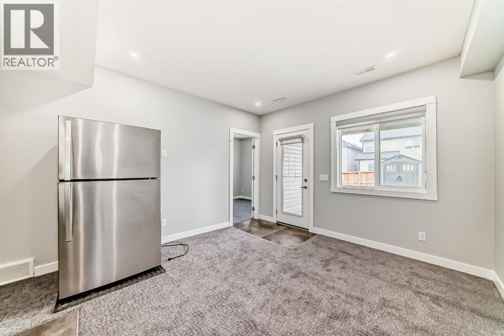56 Nolanhurst Crescent NW — photo 44