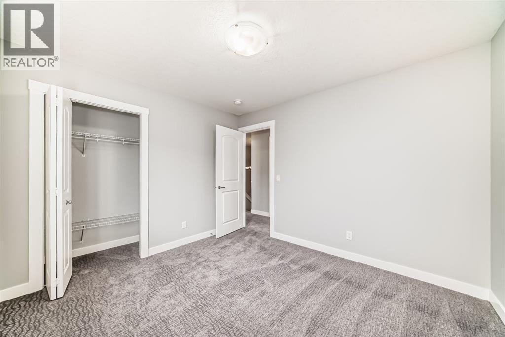 56 Nolanhurst Crescent NW — photo 40