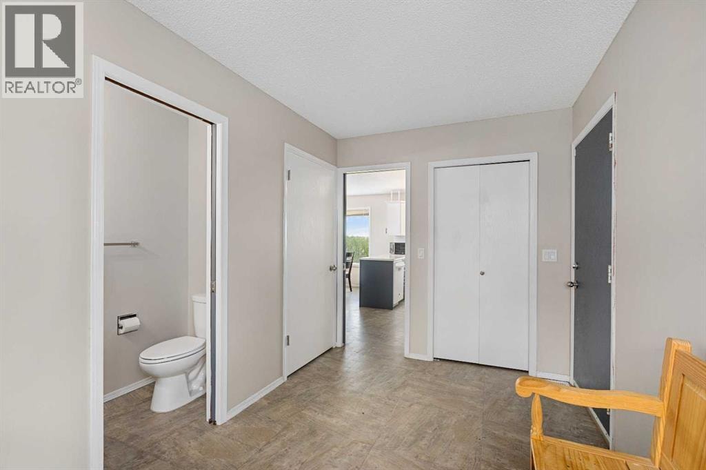33025 Township Road 290 — photo 18