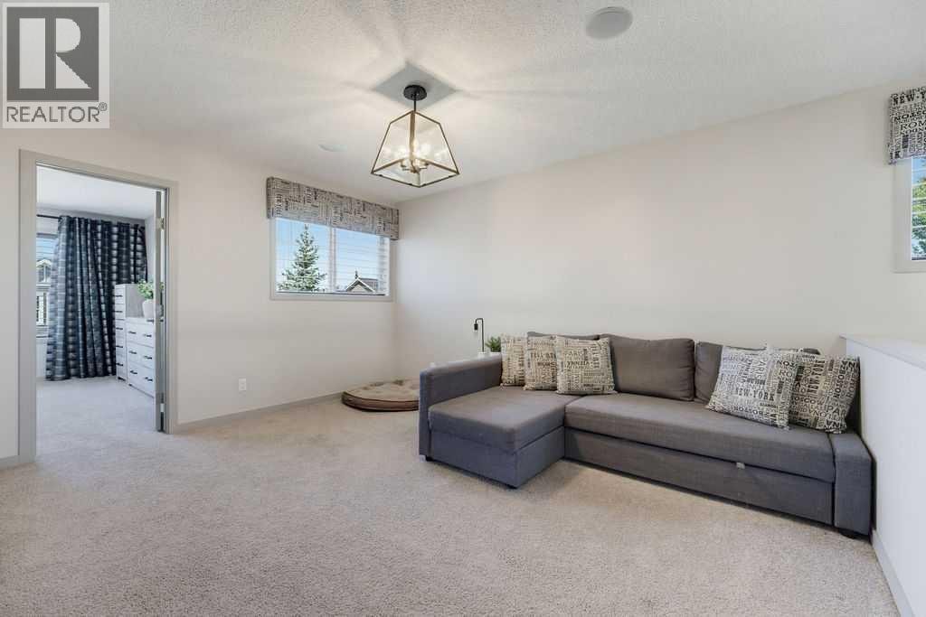 590 River Heights Crescent — photo 19