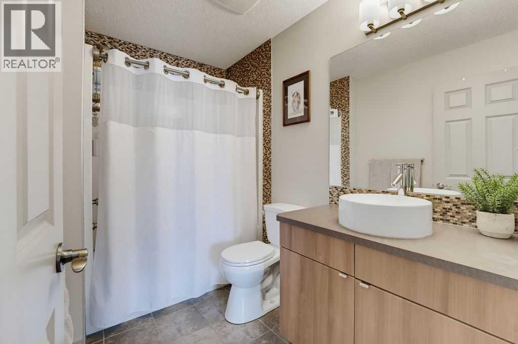 590 River Heights Crescent — photo 25