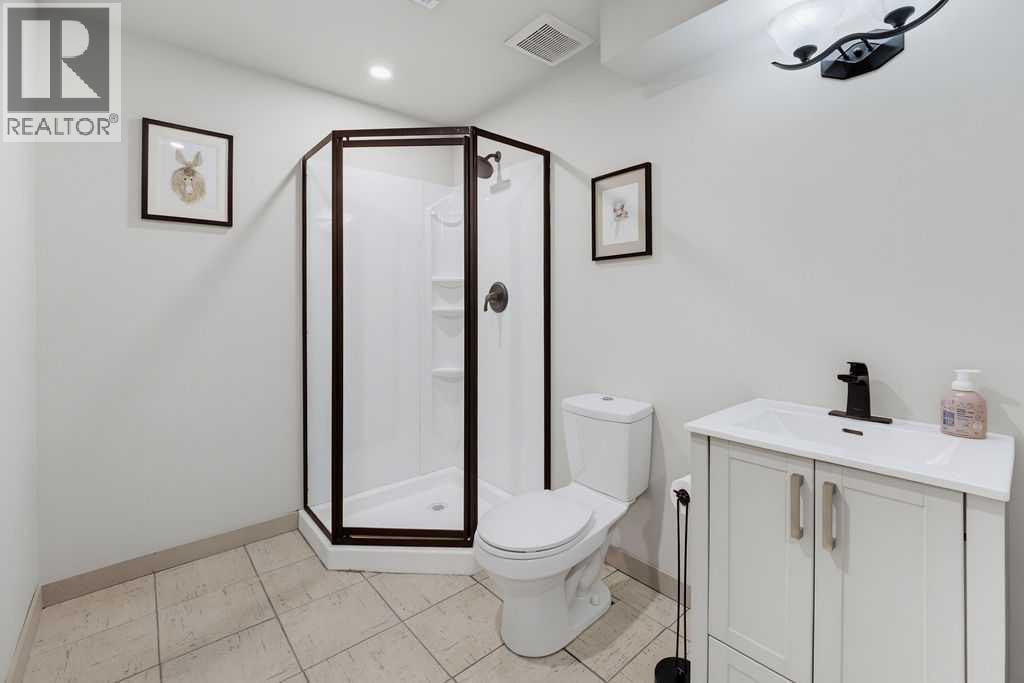 590 River Heights Crescent — photo 33