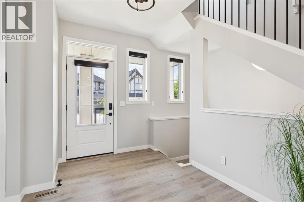 67 Coopersfield Park SW — photo 4