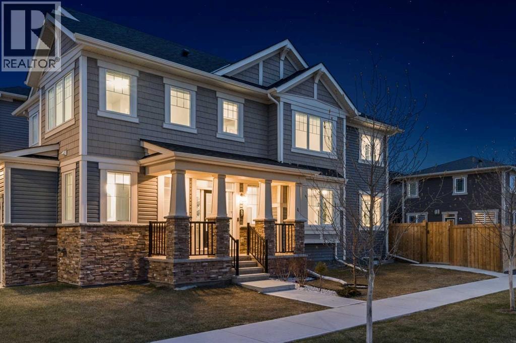 567 Osborne Drive SW — photo 2