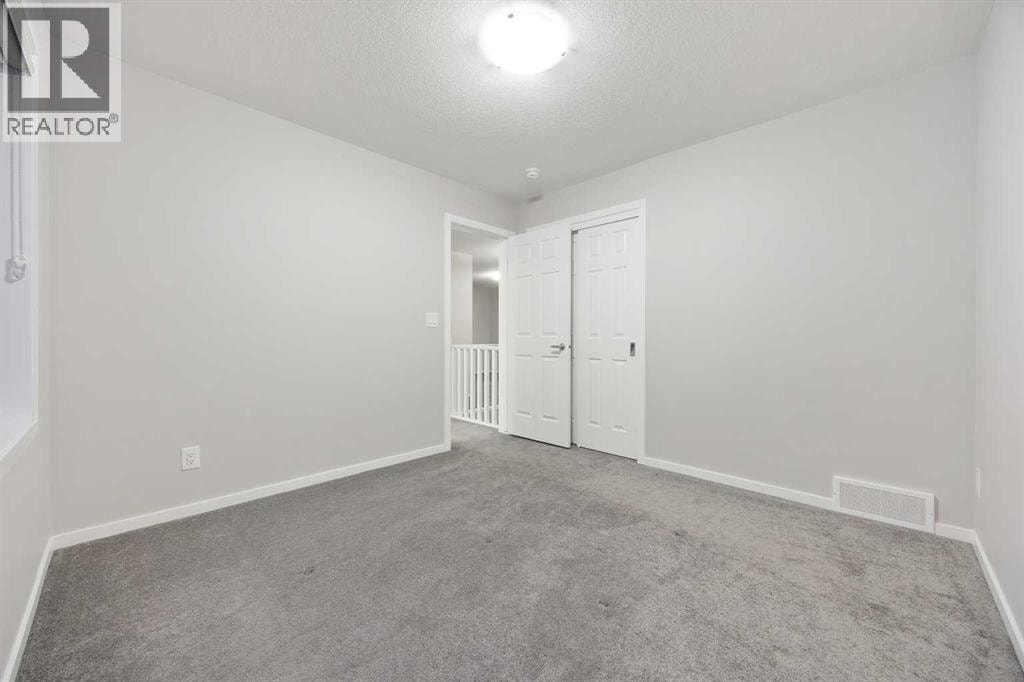567 Osborne Drive SW — photo 43