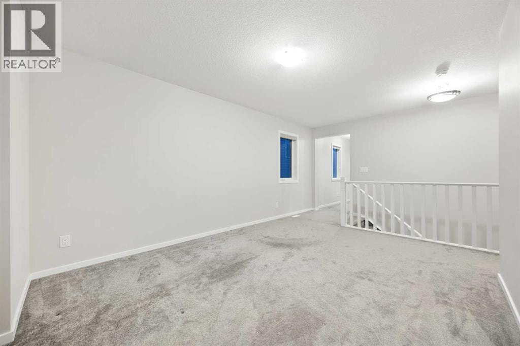 567 Osborne Drive SW — photo 38