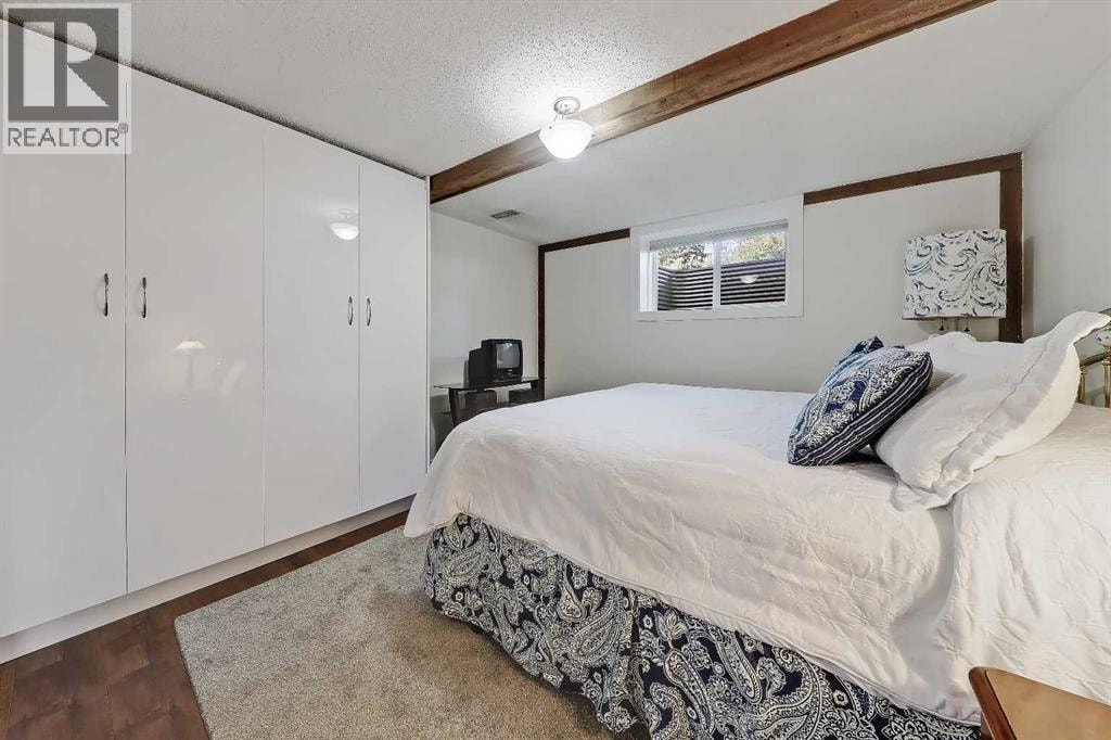 185 Springwood Drive SW — photo 21