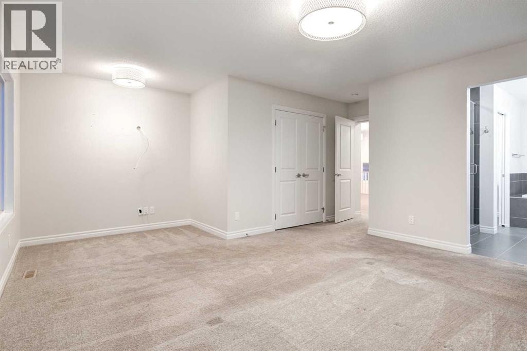 104 HILLCREST Avenue SW — photo 26