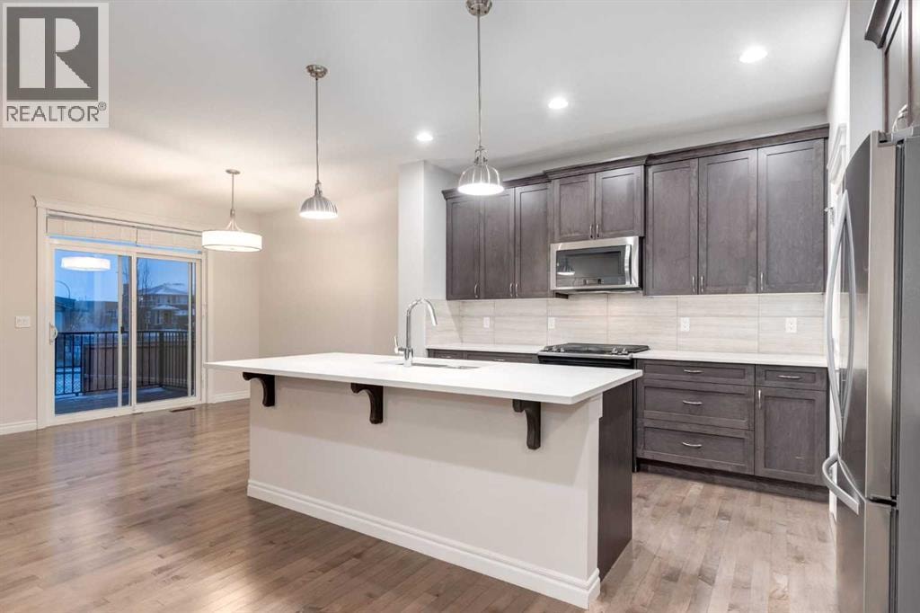 104 HILLCREST Avenue SW — photo 12