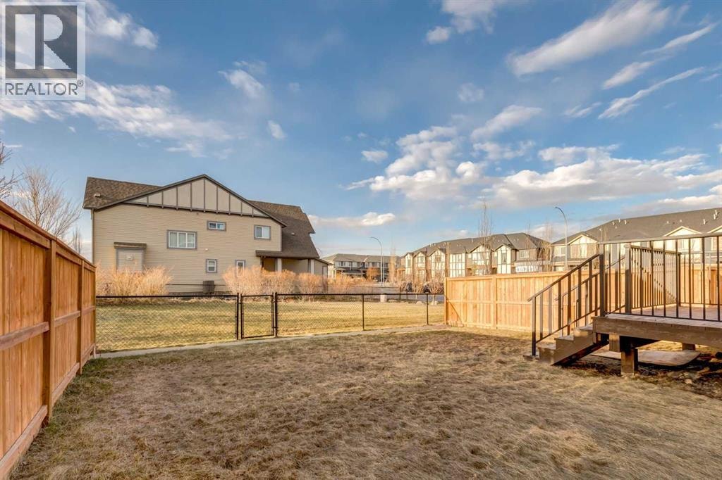 104 HILLCREST Avenue SW — photo 43