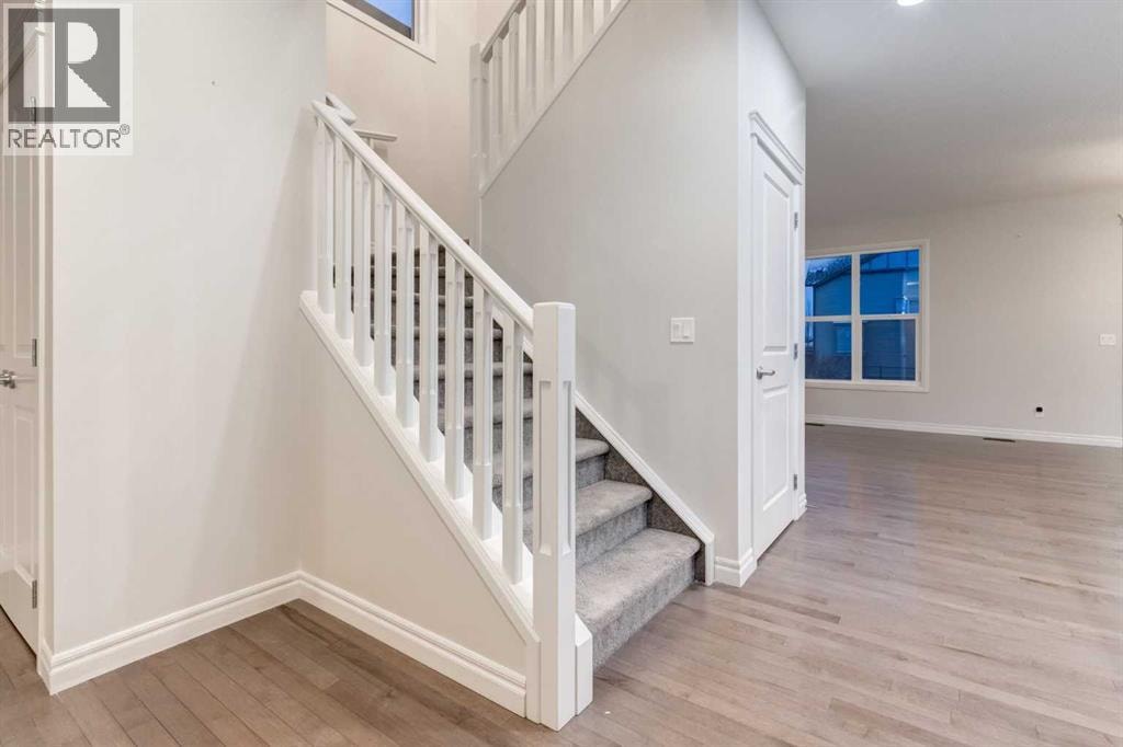 104 HILLCREST Avenue SW — photo 22