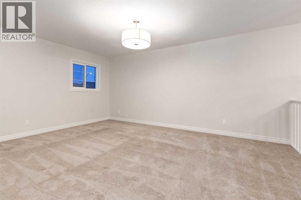 104 HILLCREST Avenue SW — photo 24