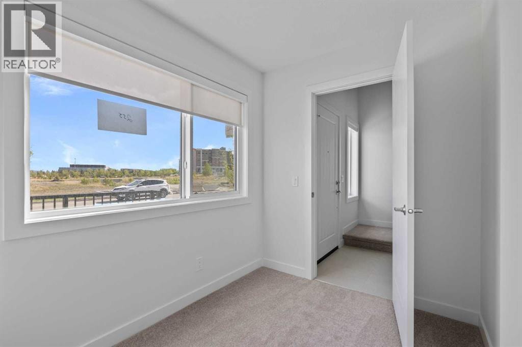 132 Quesnay Wood Link SW — photo 5