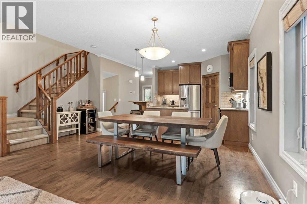514 22 Avenue NE — photo 13