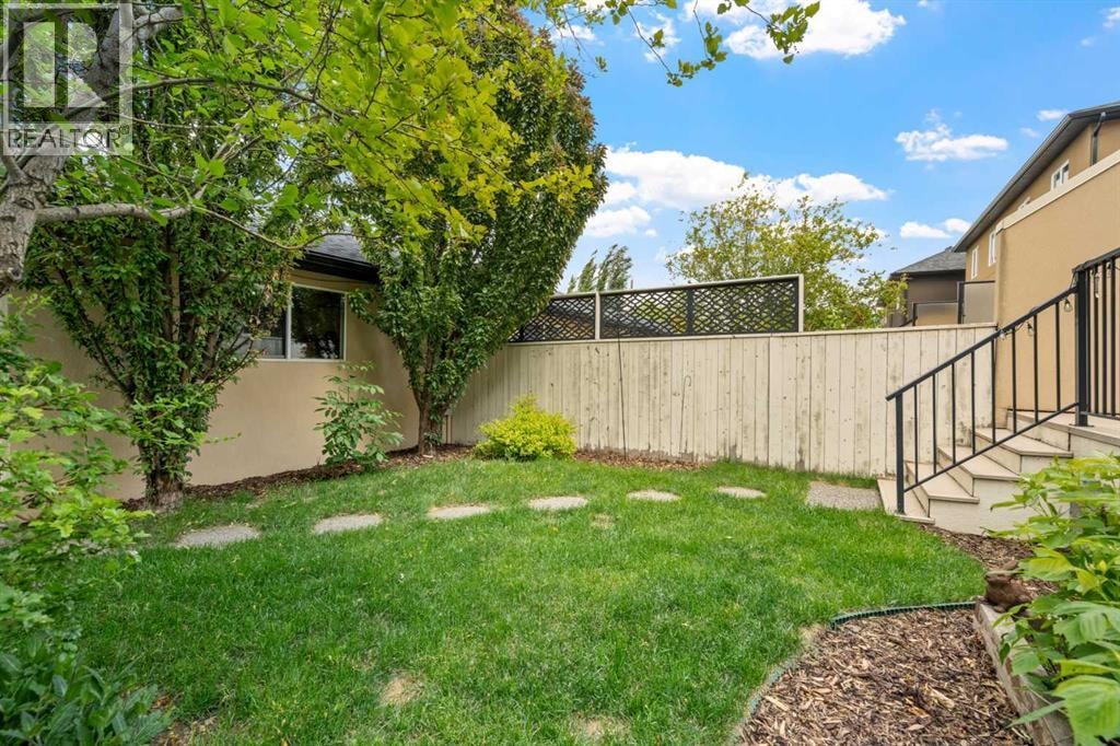 514 22 Avenue NE — photo 36