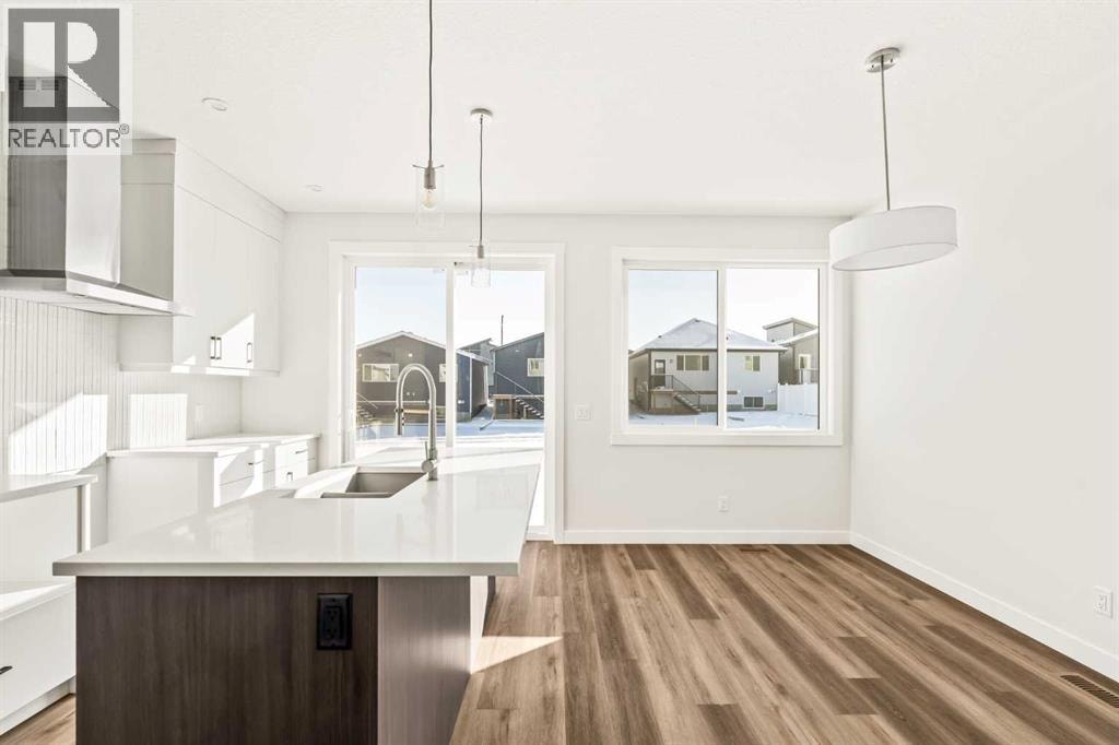 885 Livingston View NE — photo 8