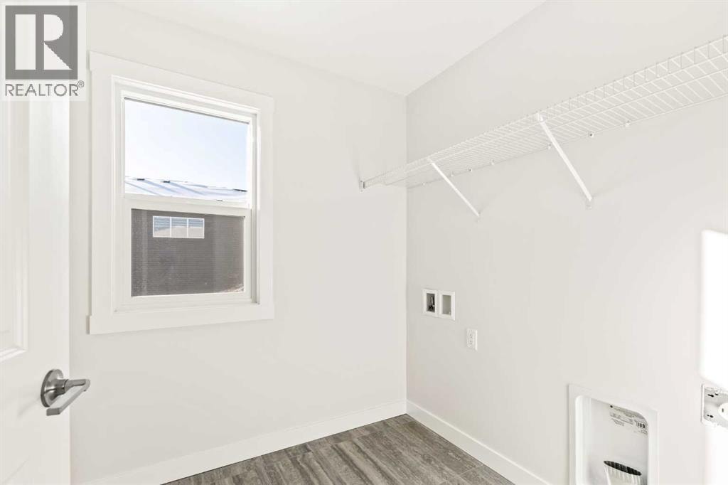 885 Livingston View NE — photo 32