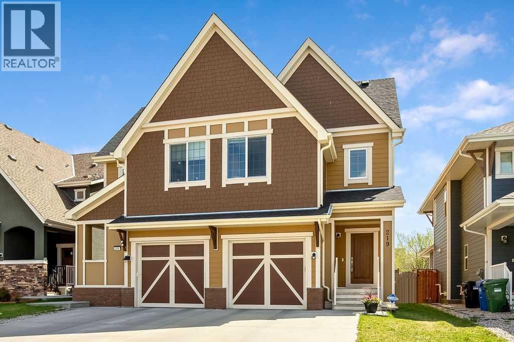 219 Mahogany Grove SE — photo 1