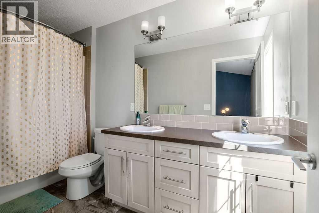 219 Mahogany Grove SE — photo 24